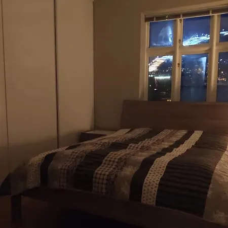 Charming 아파트 *